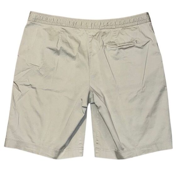 Tommy Bahama Ladies Khaki Shorts 11” Inseam Size 14 - Picture 4 of 6